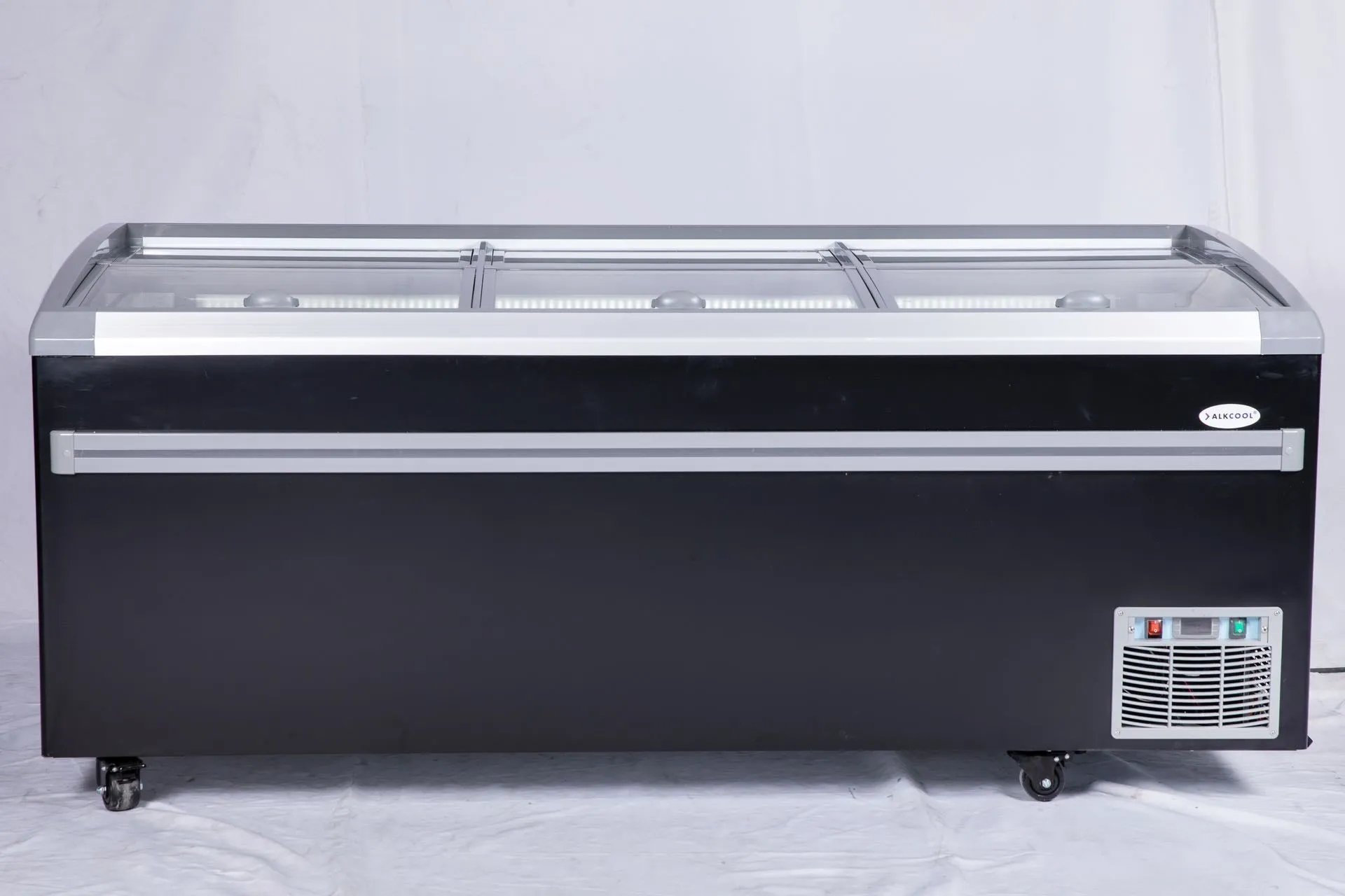 6.8FT wide SUPERMARKET SLIDING GLASS TOP DISPLAY ISLAND FREEZER (Model: IHF-D2209PB )for Frozen Meat, Frozen Pizza, Icecream and Ice Bag