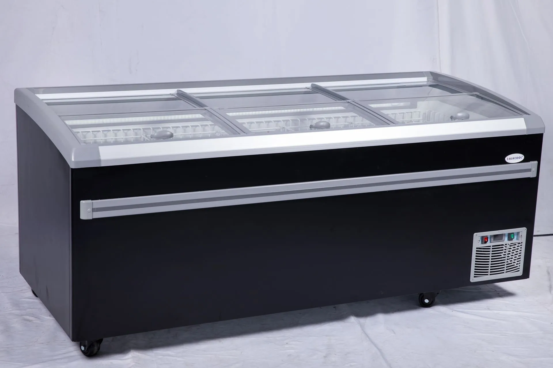 6.8FT wide SUPERMARKET SLIDING GLASS TOP DISPLAY ISLAND FREEZER (Model: IHF-D2209PB )for Frozen Meat, Frozen Pizza, Icecream and Ice Bag