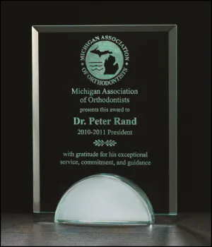 Classic Apex Series Glass Award