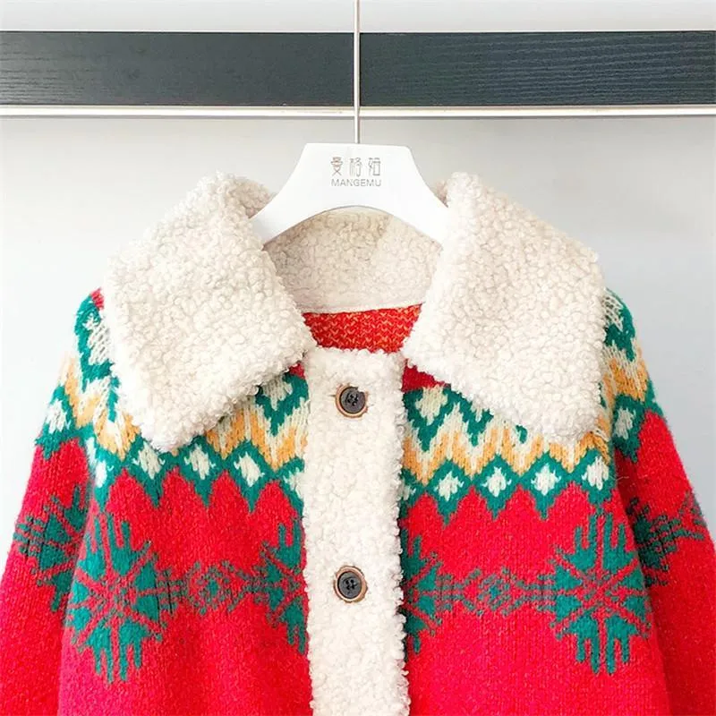 Fluffy Collar Christmas Women's Cardigan: Bold Xmas print for those colder months