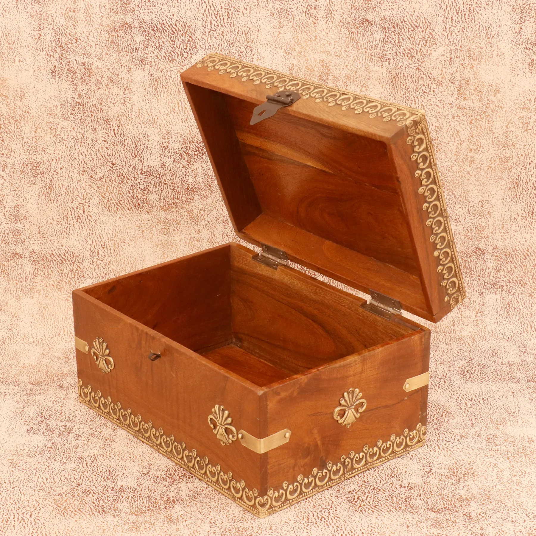 Wooden Rustic Boxes